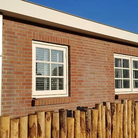 Intika House * 잔드보르트